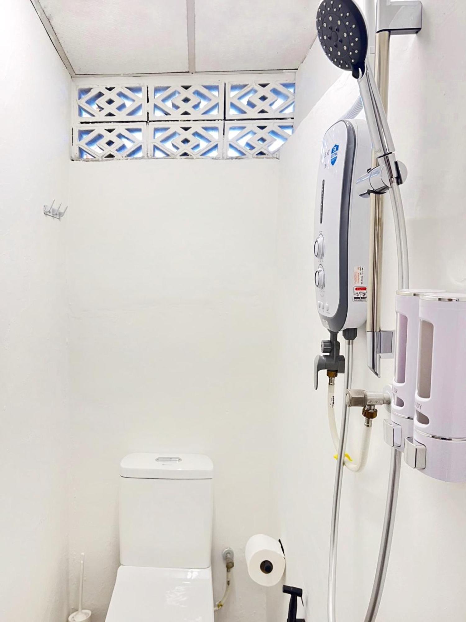 Pine Armenian Hostel Τζωρτζ Τάουν Εξωτερικό φωτογραφία